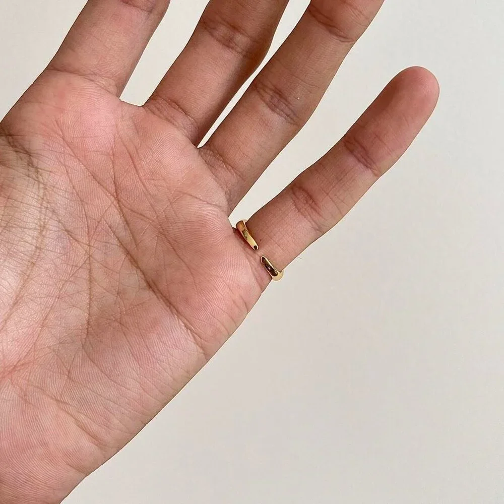 vintage gold signet oval ring